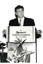 Sport Forum Schweiz – Historische Impressionen, Speaker auf der Bühne